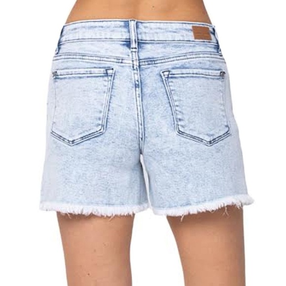 Judy Blue Denim Jean Shorts American Flag Frayed USA Patriotic Women’s - Picture 2 of 10